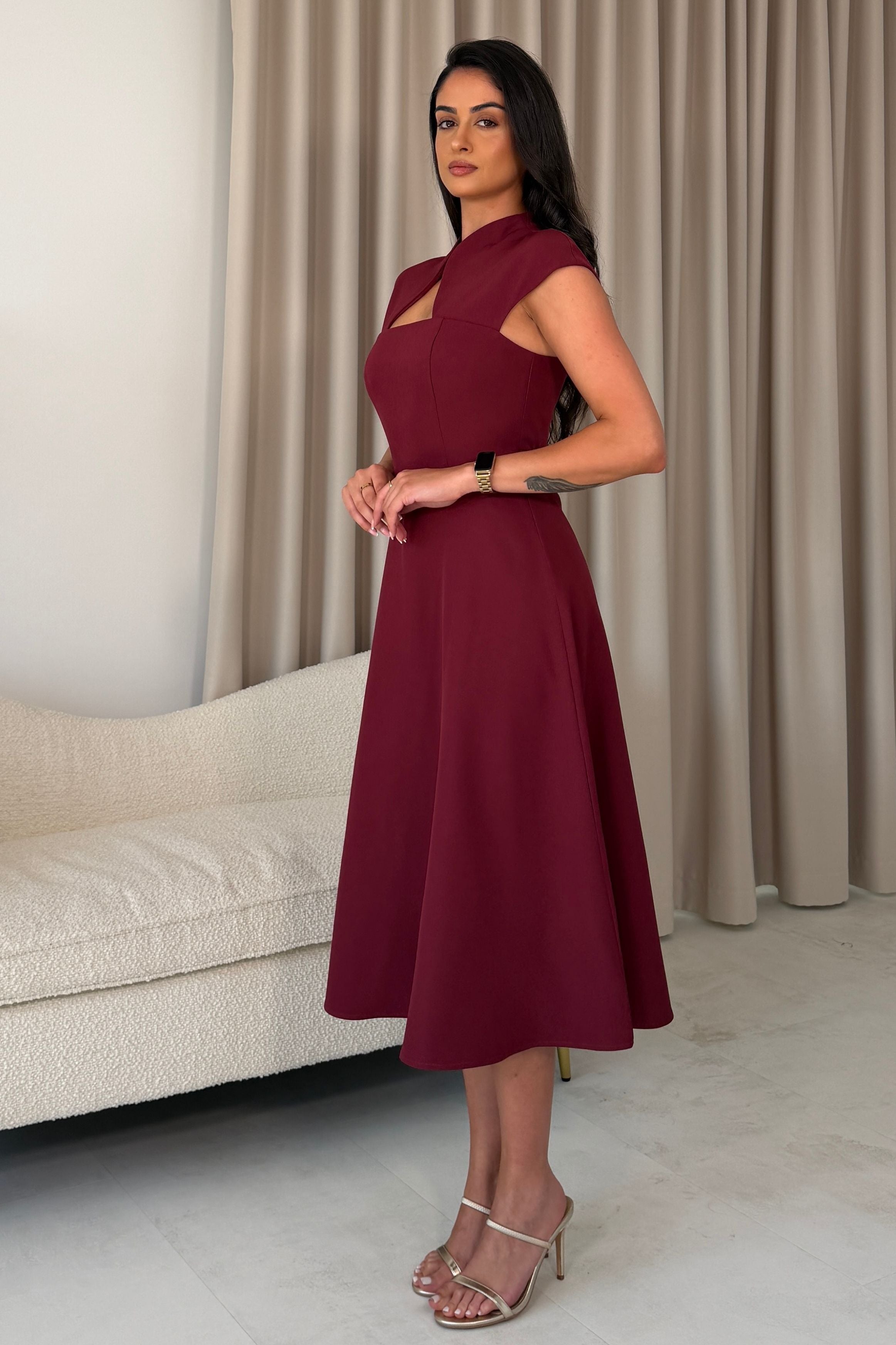 Amora Midi Dress Wine